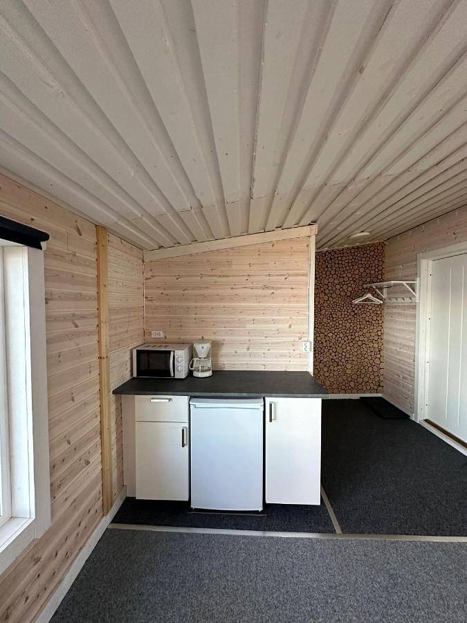 Location de vacances pour 3 personnes, avec sauna et vue ainsi que terrasse et vue sur le lac à Kiruna - 4