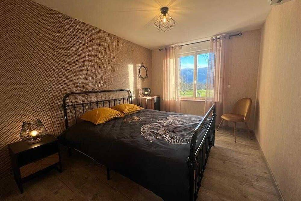 Gîte des Ansannes,maison de campagne  Animaux de compagnie acceptés ! in Nouzerines, Région de Guéret