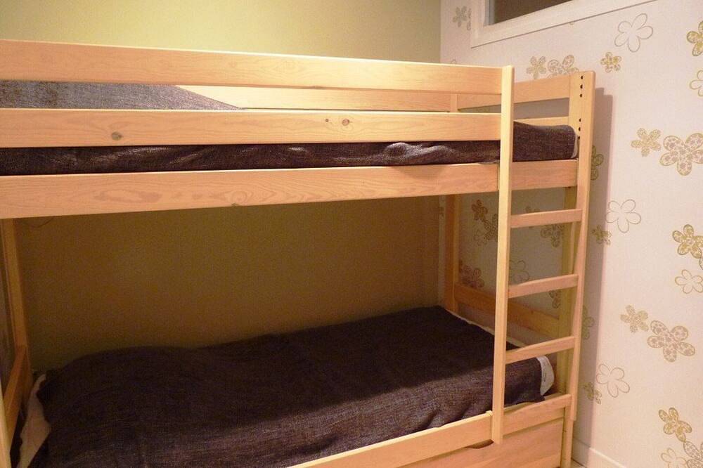 Entire apartment, Seafront Apartment with Balcony - 6 People, Parking, Wi-Fi, Elevator in Merlimont Plage, Merlimont