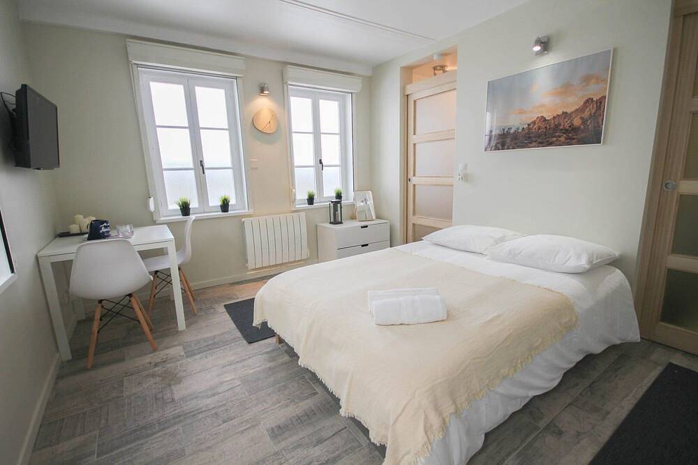 Hel lejlighed, Lille Centre - Nice and functional studio in Lille, Lille Området