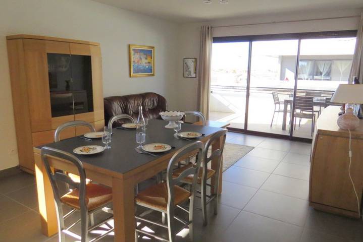 Gîte pour 4 personnes, avec piscine et balcon/terrasse dans Plage du Village (Le Barcares) - 3