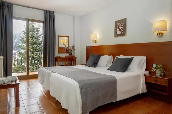 Hotel para 2 personas, con jardín - 1