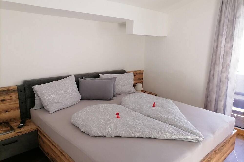 Ferienwohnung 2 - Gschossgut in Weißbach bei Lofer, Pinzgau