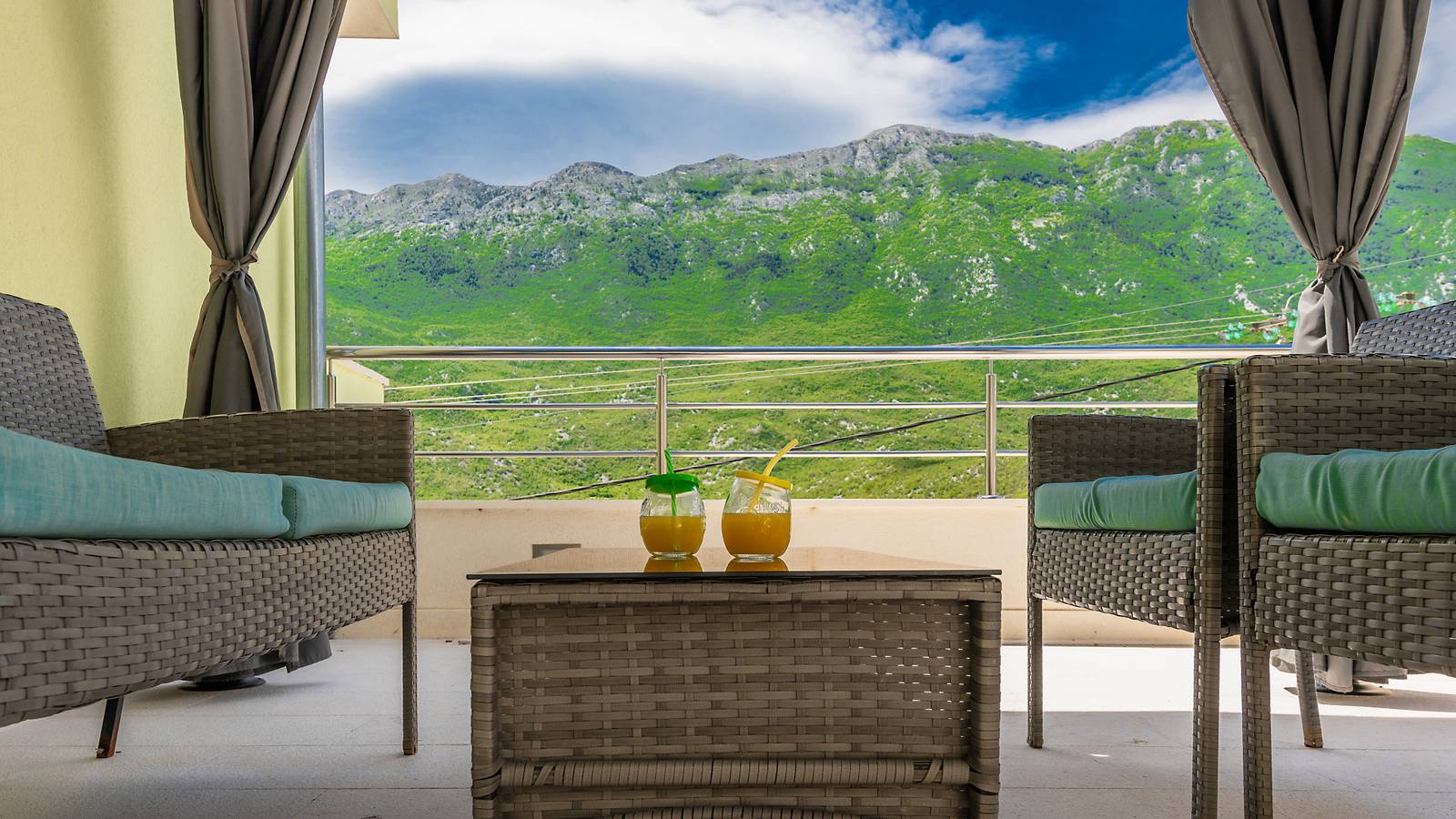 Villa Rusula -Makarska by Villas Guide in Makarska Riviera