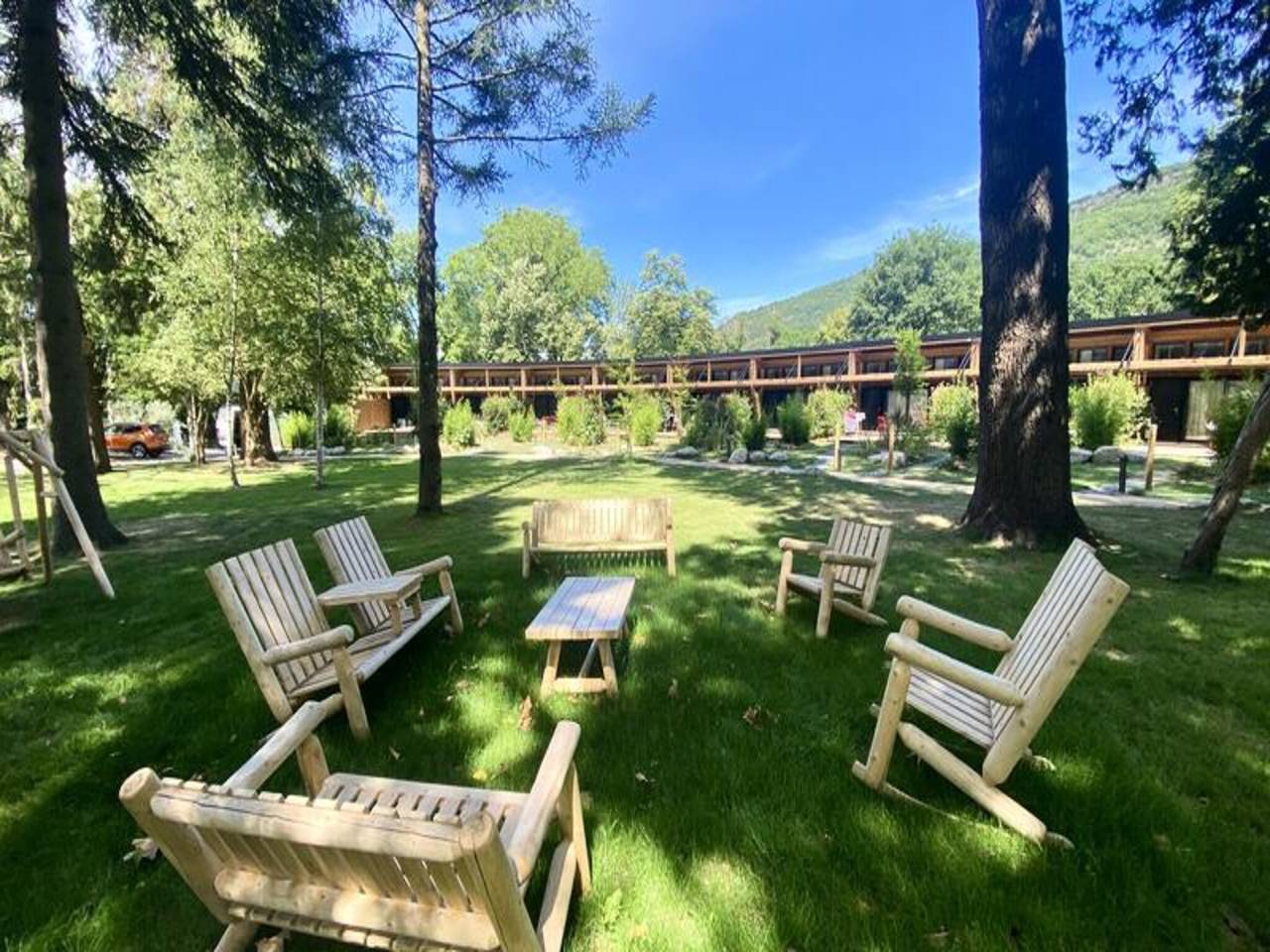 Apartamento entero, Casa de vacaciones en Aveyron con spa y piscina in Saint-Affrique, Parc naturel régional des Grands Causses