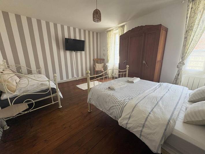 Location de vacances pour 5 personnes, avec Terrasse et Jardin à Le Dorat - 4