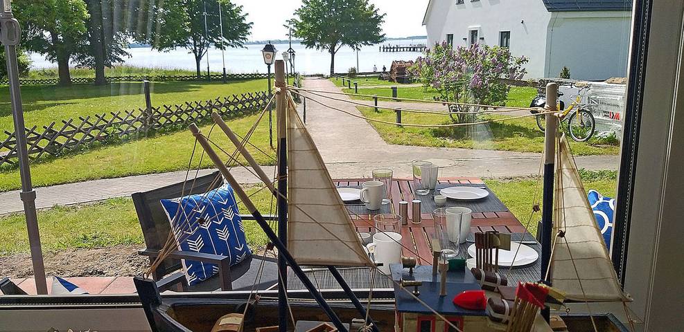 Appartement entier, Ferienwohnung mit Wasserblick, 2 Schlafzimmer, nur 60m zum Wasser, Wlan in Dranske, Région de Rügen