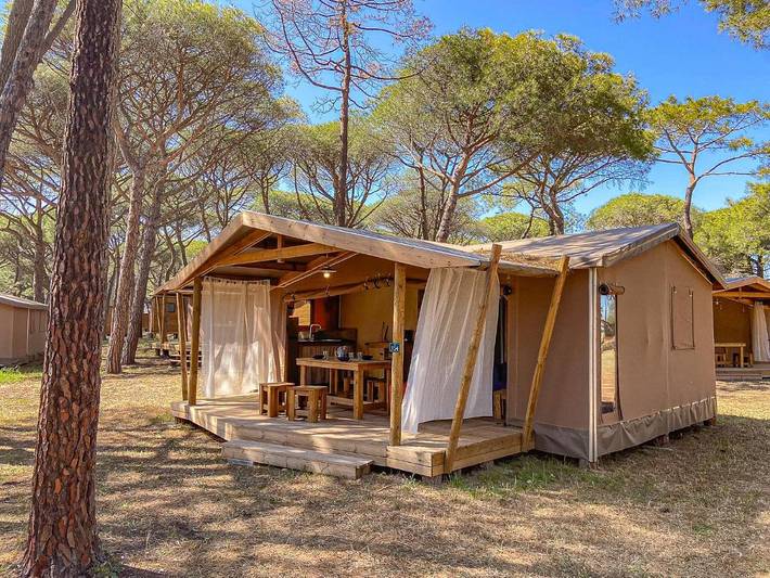 Parc de vacances pour 4 personnes, avec bassin pour enfant ainsi que jardin et piscine dans les Landes - 3