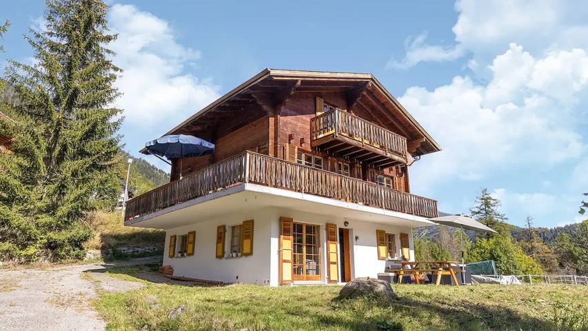 Ferienhaus für 6 Personen, mit Garten in Goms