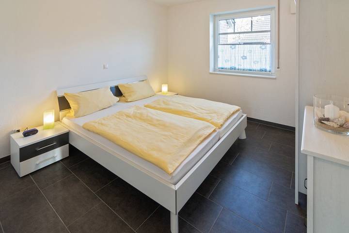 Ferienhaus für 6 Personen, mit Terrasse in Norden - 3