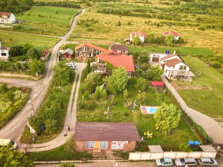 Maison d’hôte pour 3 personnes, avec jardin et vue ainsi que terrasse et piscine en Roumanie - 3