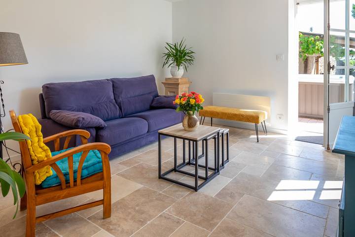 Gîte pour 8 personnes, avec terrasse ainsi que jardin et jacuzzi à Nivillac - 3