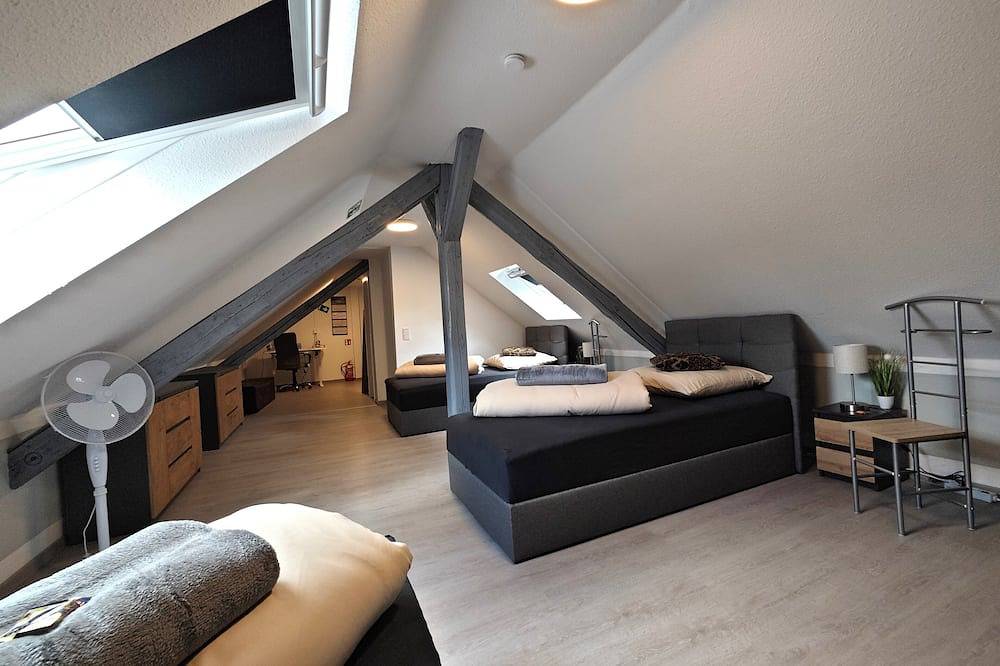 Ganze Wohnung, Ferienwohnung Freedom 1 Sky Terrasse High End in Northeim, Niedersachsen