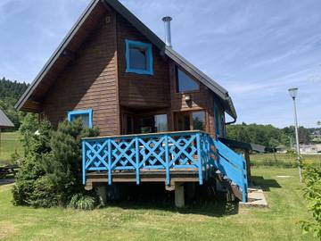Maison de campagne pour 4 personnes, avec jardin et bassin pour enfant à Les Déserts