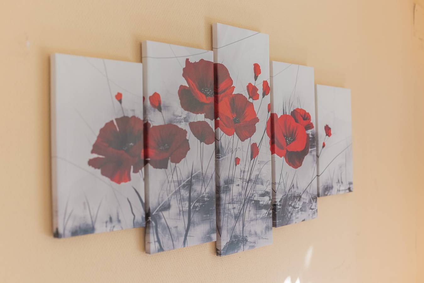 Appartement entier, Appartement « À Ria-sirach » avec vue sur la montagne, terrasse partagée et Wi-Fi in Ria-Sirach, Région de Prades