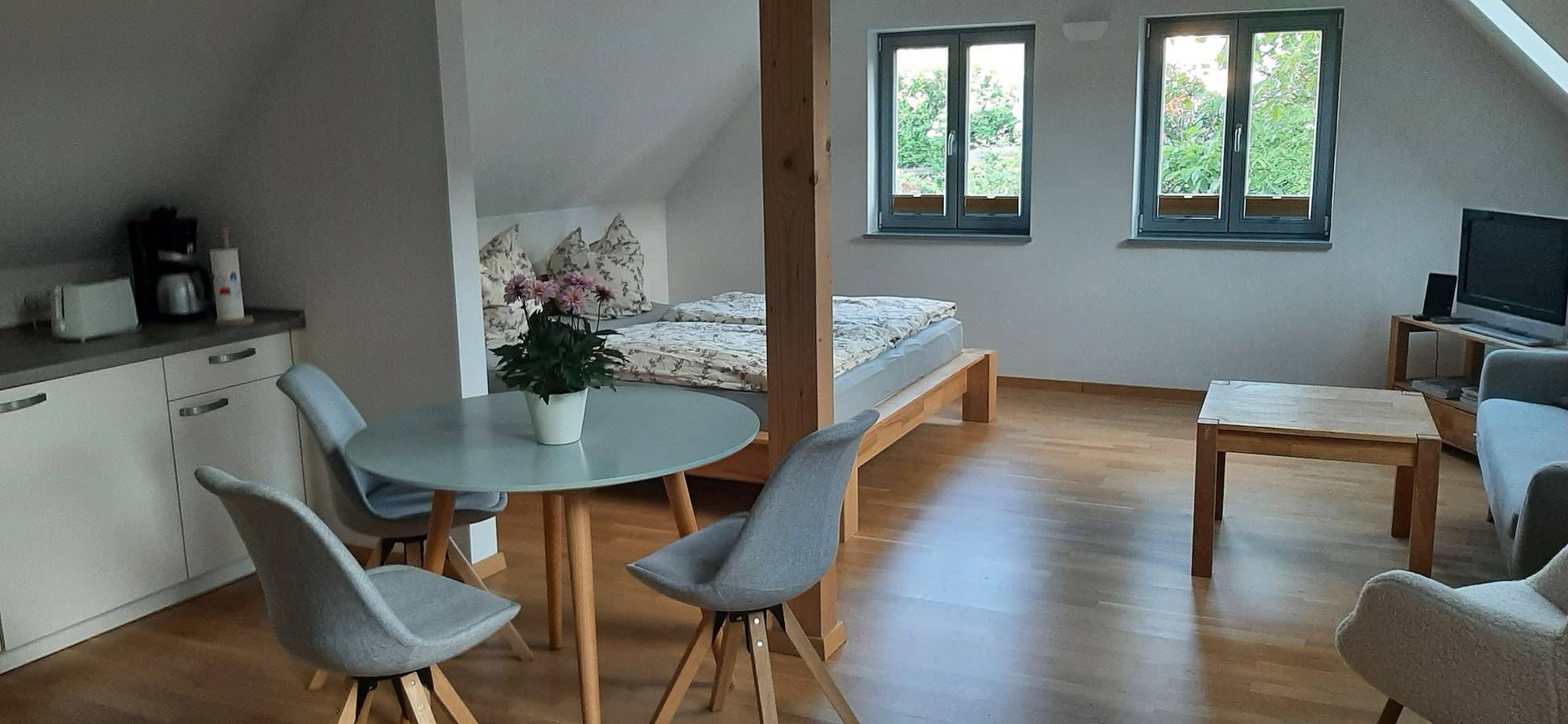 Ganze Wohnung, Apartment „Ziegfried#Ziegenhof“ in Wahnsdorf, Radebeul