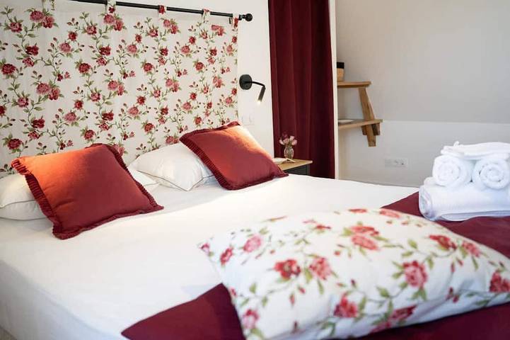 Gîte pour 4 personnes, avec sauna et piscine, animaux acceptés à Savignac-de-Miremont - 4