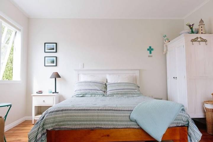 Holiday apartment for 2 people, with balcony and garden in Waikato