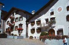 Ganze Ferienwohnung, Ferienwohnungen Chasa Valär - Ferienhaus Valär Nr. 1 in Scuol, Unterengadin