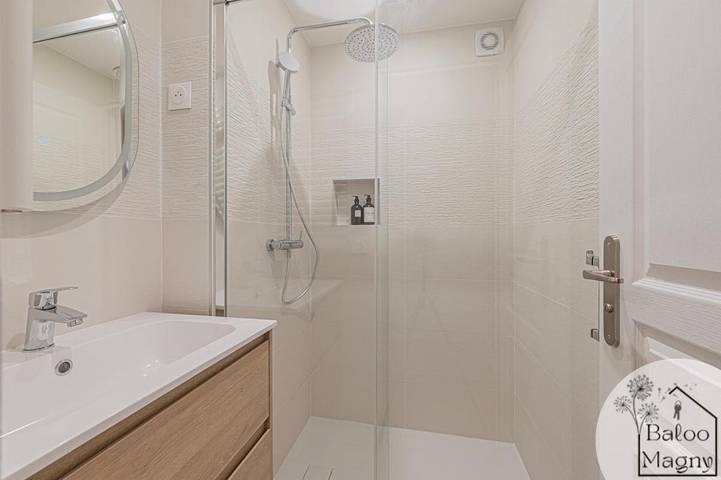 Gîte pour 8 personnes, avec terrasse à Magny-le-Hongre - 3