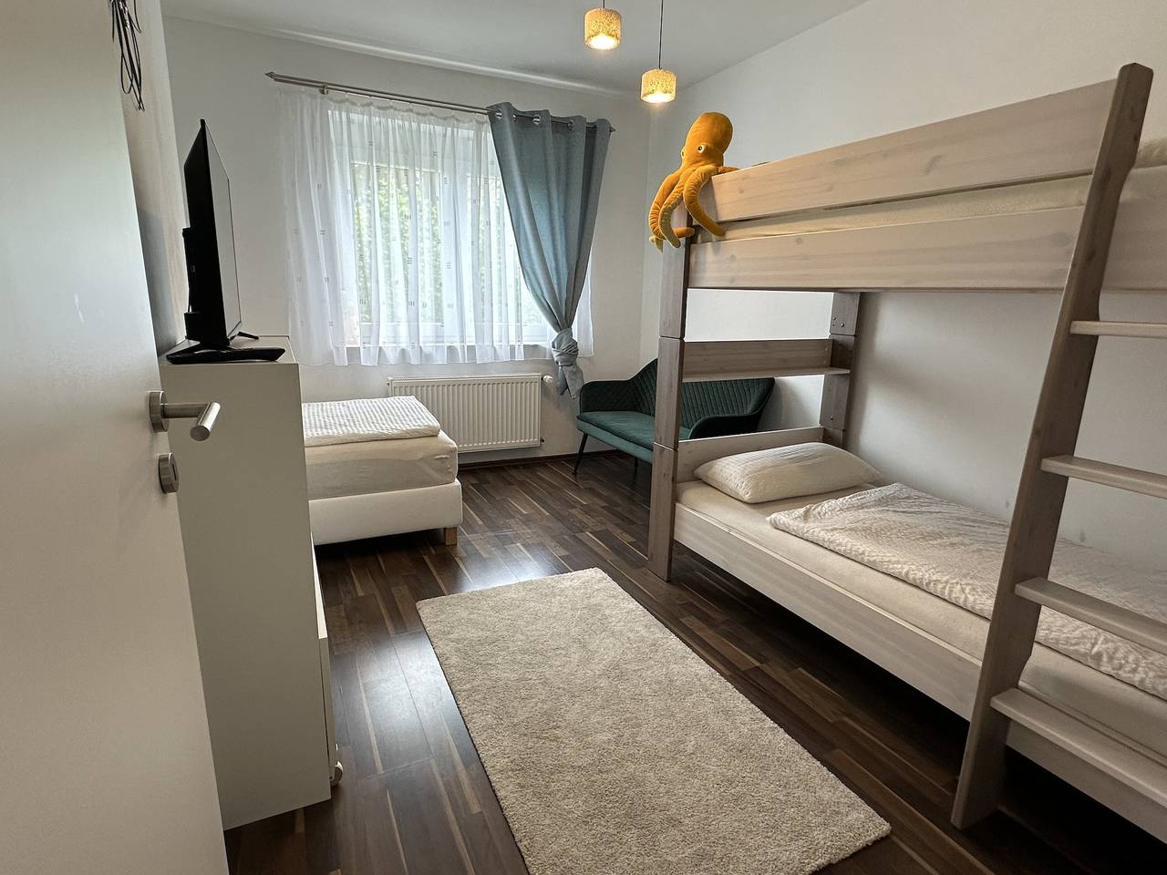 Entire apartment, Apartment "Dreams im Obergeschoss" with Private Terrace & Wi-Fi in Kötz, Bavarian Swabia