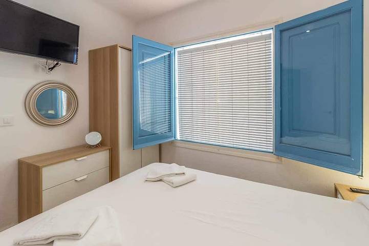 Entire apartment, Port de la Selva 100 - Apartment in Costa Brava in Platja de l'Escar (el Port de la Selva), el Port de la Selva