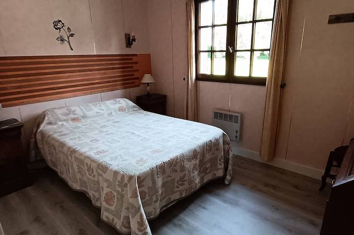Maison de campagne très calme in Berville-en-Roumois, Région de Bernay