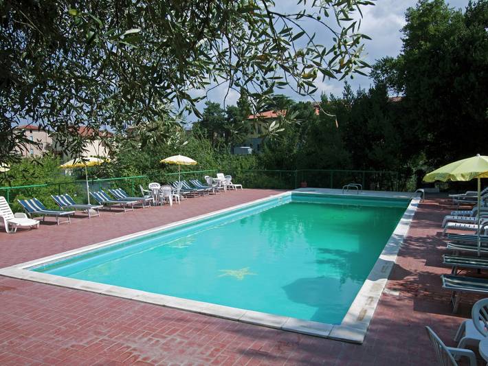 Agriturismo per 5 persone, con Terrazza e Piscina nonché Panorama a Paciano