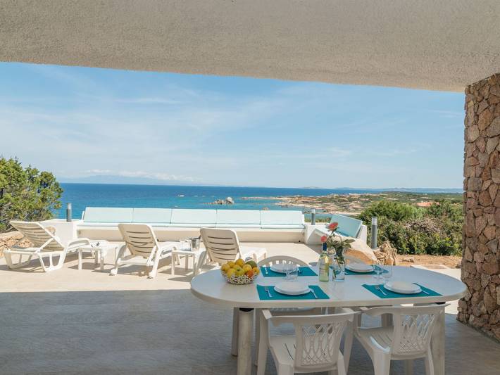 Ferienhaus für 7 Personen, mit Terrasse und Garten auf Sardinien - 4
