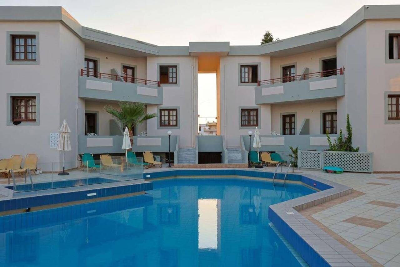 Apartment with Balcony in Gouves, Région d'Iraklio-Héraklion