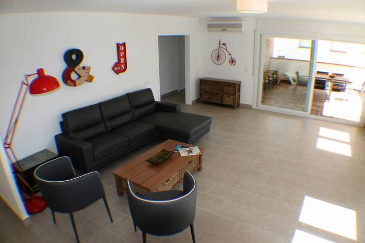 Ferienwohnung für 9 Personen, mit Balkon/Terrasse in Roses - 2