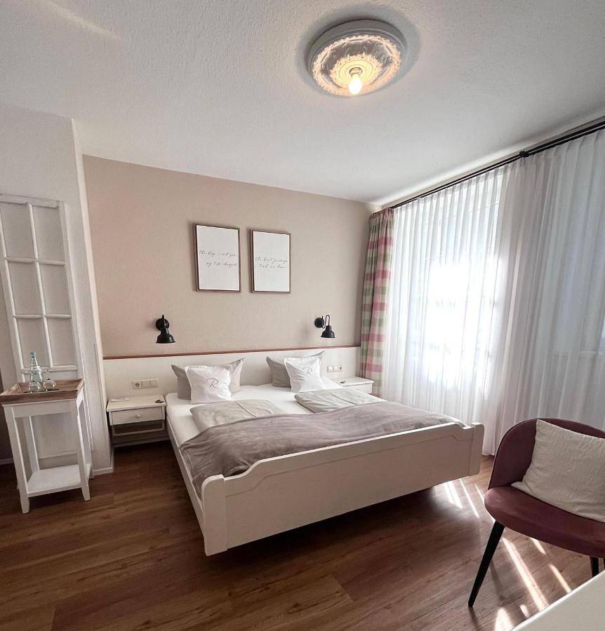 Comfort Double Room in Lindau, Souabe (Bavière)