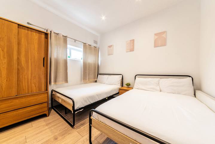Apartamento vacacional entero, Central - Stay 4 - Paid Parking - Near Transport in Kent
