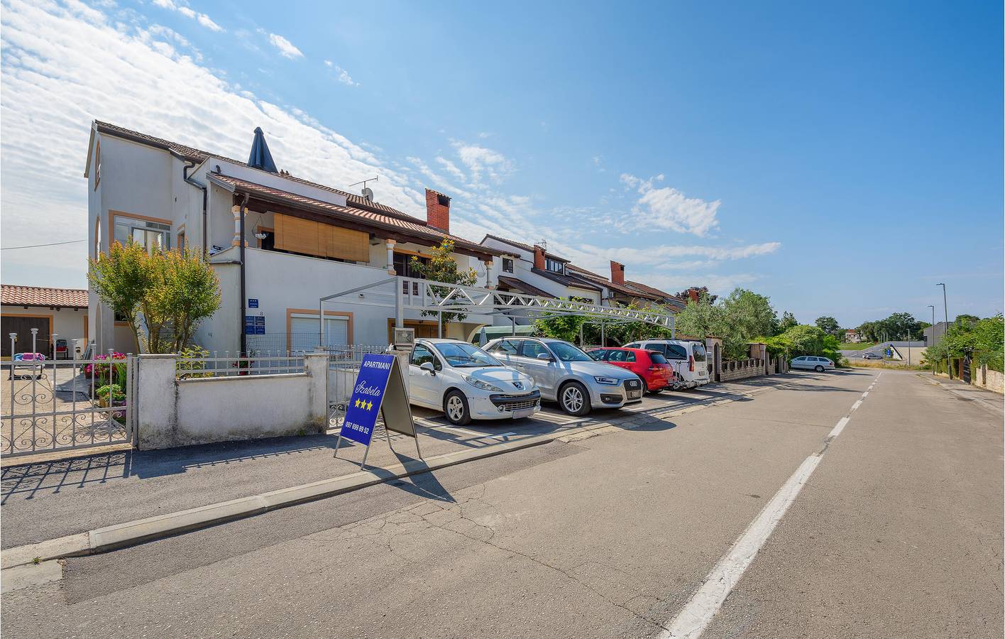 Ganze Ferienwohnung, Ferienwohnung für 4 Personen mit Terrasse in Poreč, Grad Poreč