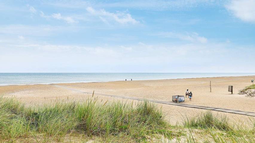 Ferienwohnung für 5 Personen, mit Sauna und Terrasse sowie Pool in Tranum Strand - 2