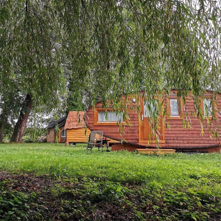 Gîte pour 4 personnes, avec vue ainsi que terrasse et jardin à Conty