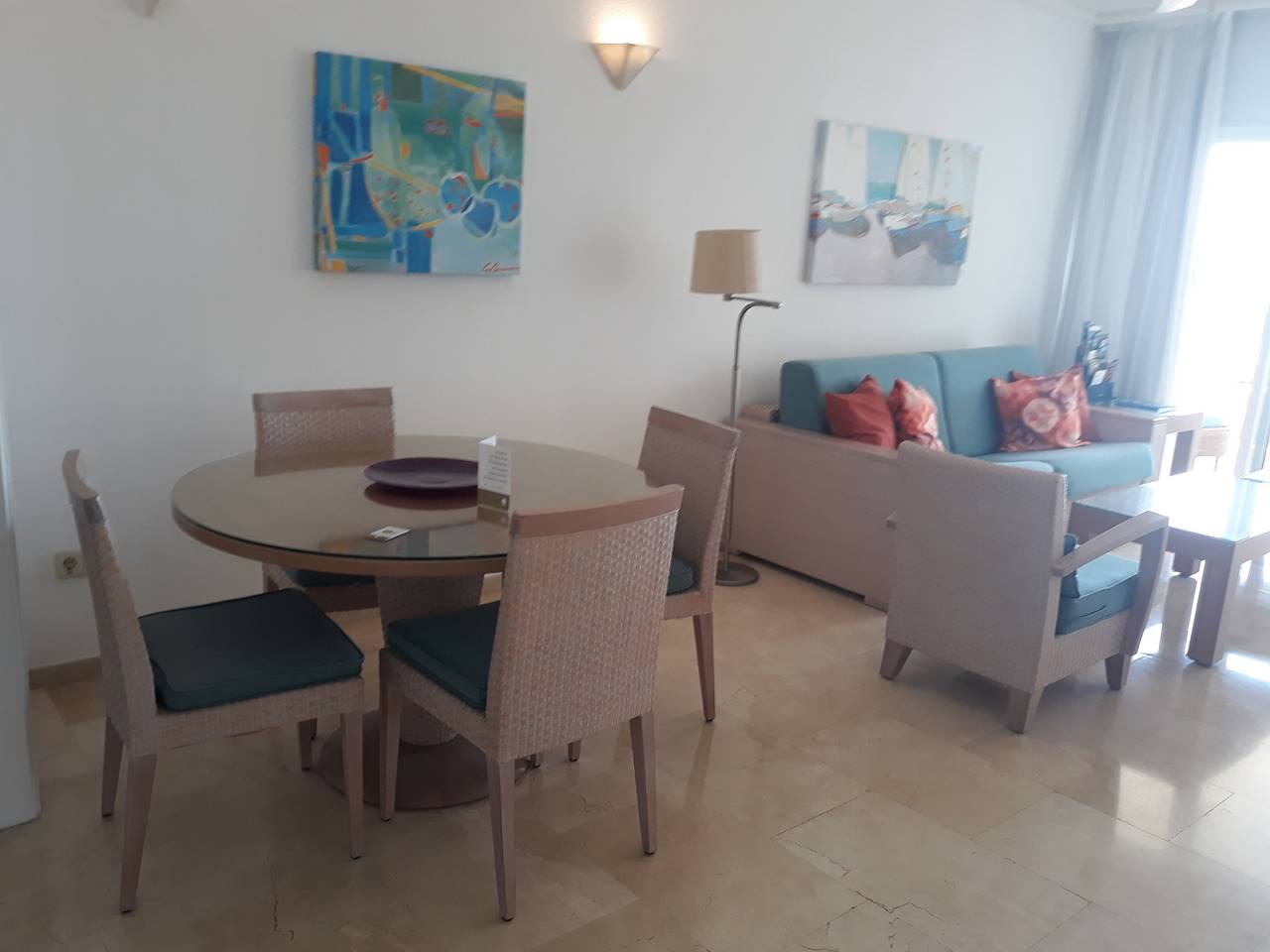 Apartamento vacacional entero, Apartamento de vacaciones para 4 personas con balcón in Playa Anfi del Mar, Mogán