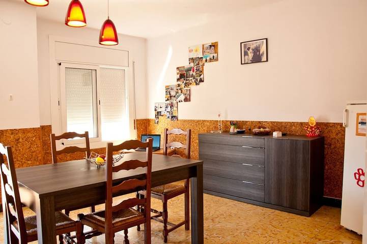 Ferienwohnung für 5 Personen, mit Balkon in Pineda de Mar