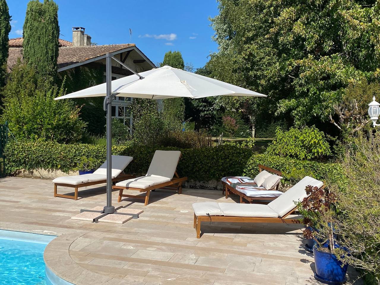 Gîte avec piscine la petite gironde in Porchères, Région de Libourne