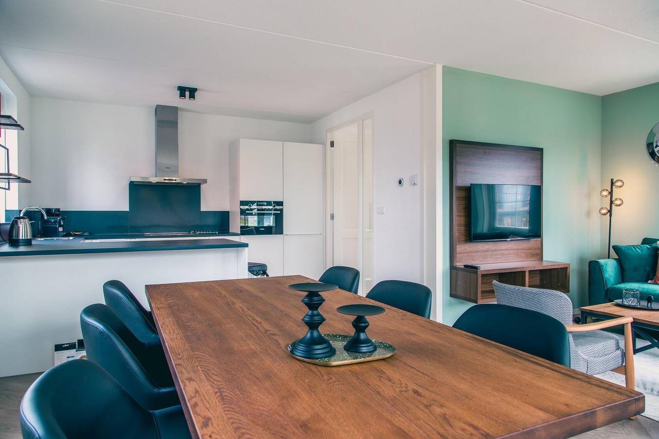 Europarcs Ijsselmeer — Watervilla Jacuzzi 6 in Medemblik, Ijsselmeer