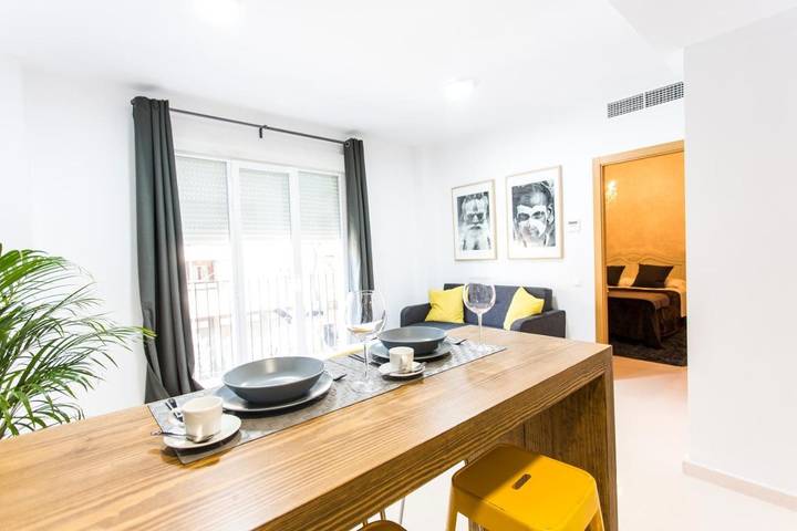 Apartamento de vacaciones para 5 personas, con balcón - 1