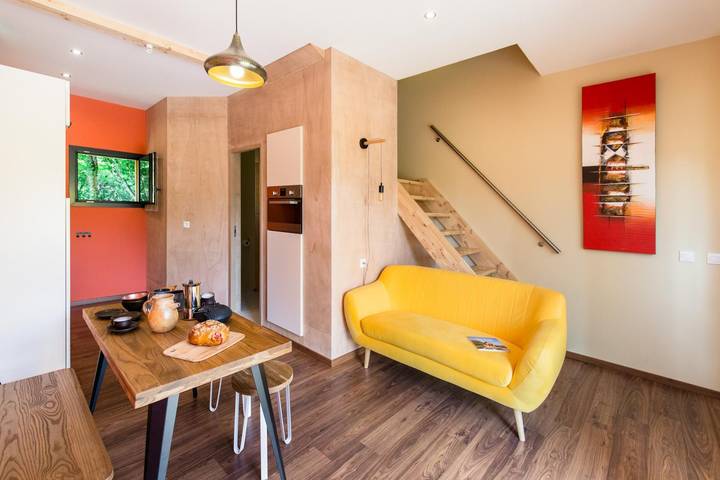 Gîte pour 4 personnes, avec jardin et piscine à Yenne - 4