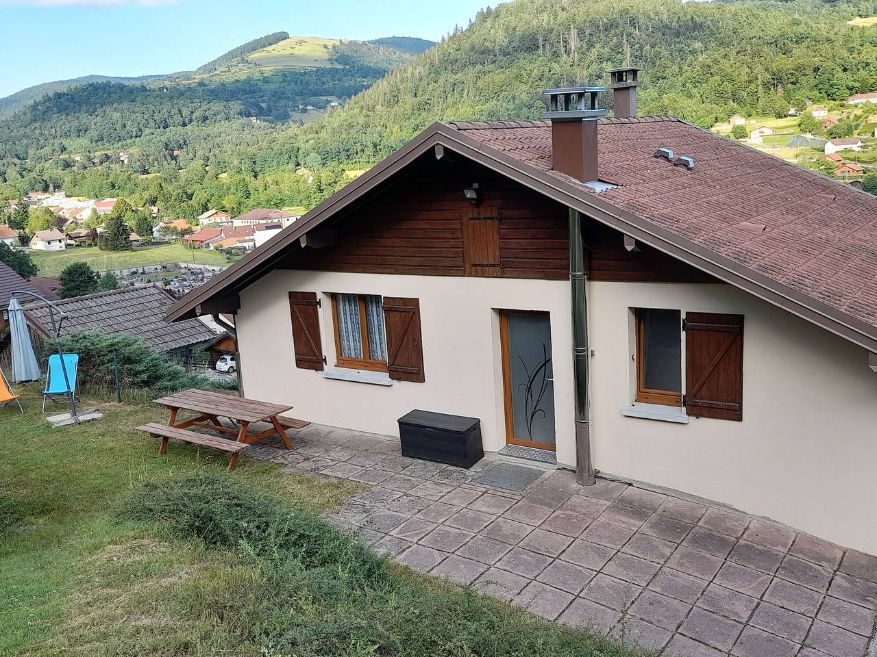 Chalet confortable dans les Vosges - 2 gîtes indépendants in Le Ménil, Parc naturel régional des Ballons des Vosges