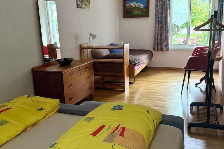 Geheel appartement, Stähli-Huus Appartement/Fewo 3-Bettwohnung in Matten bei Interlaken, Meer van Thun