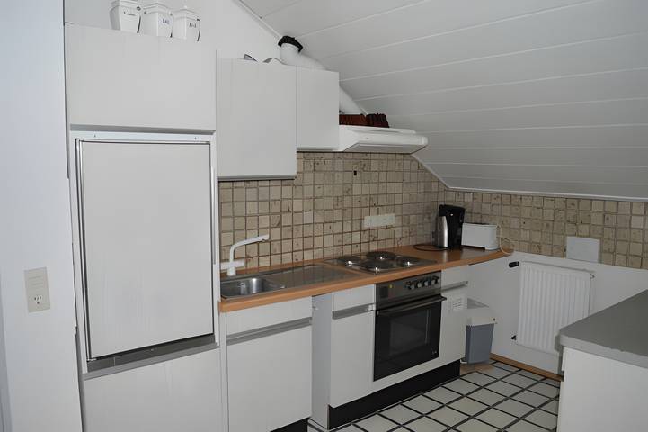 Entire apartment, Apartment 'Almer' with Balcony and Wi-Fi in Alme, Brilon