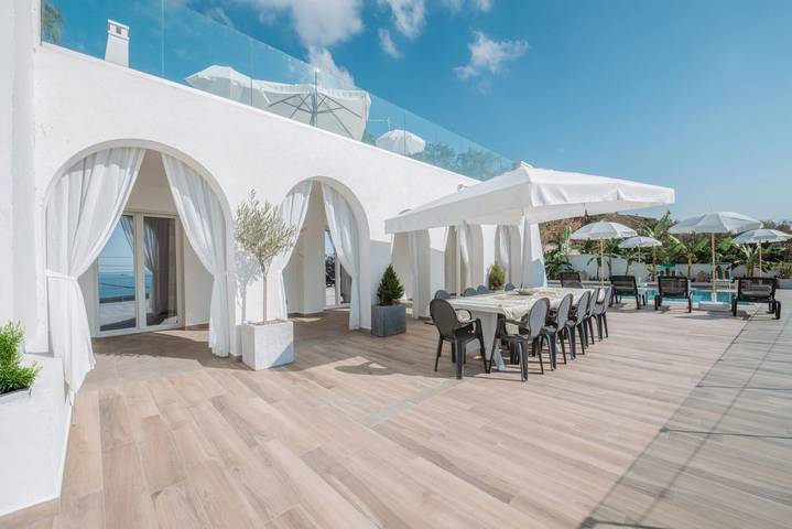 Ferienhaus für 10 Personen, mit Pool und Balkon/Terrasse in Kalabrien - 2