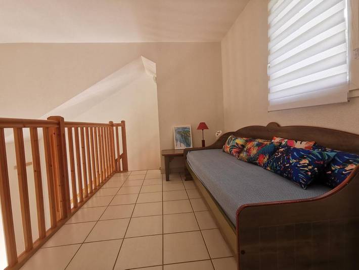 Gîte pour 4 personnes, avec vue ainsi que jardin et piscine, animaux acceptés à Saint-Geniez-d'Olt - 4