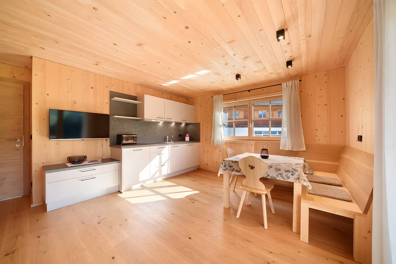 Ganze Wohnung, Apartment 'Jaufenspitz' mit Bergblick, Gemeinschaftsgarten und Balkon in St. Martin in Passeier, Texelgruppe