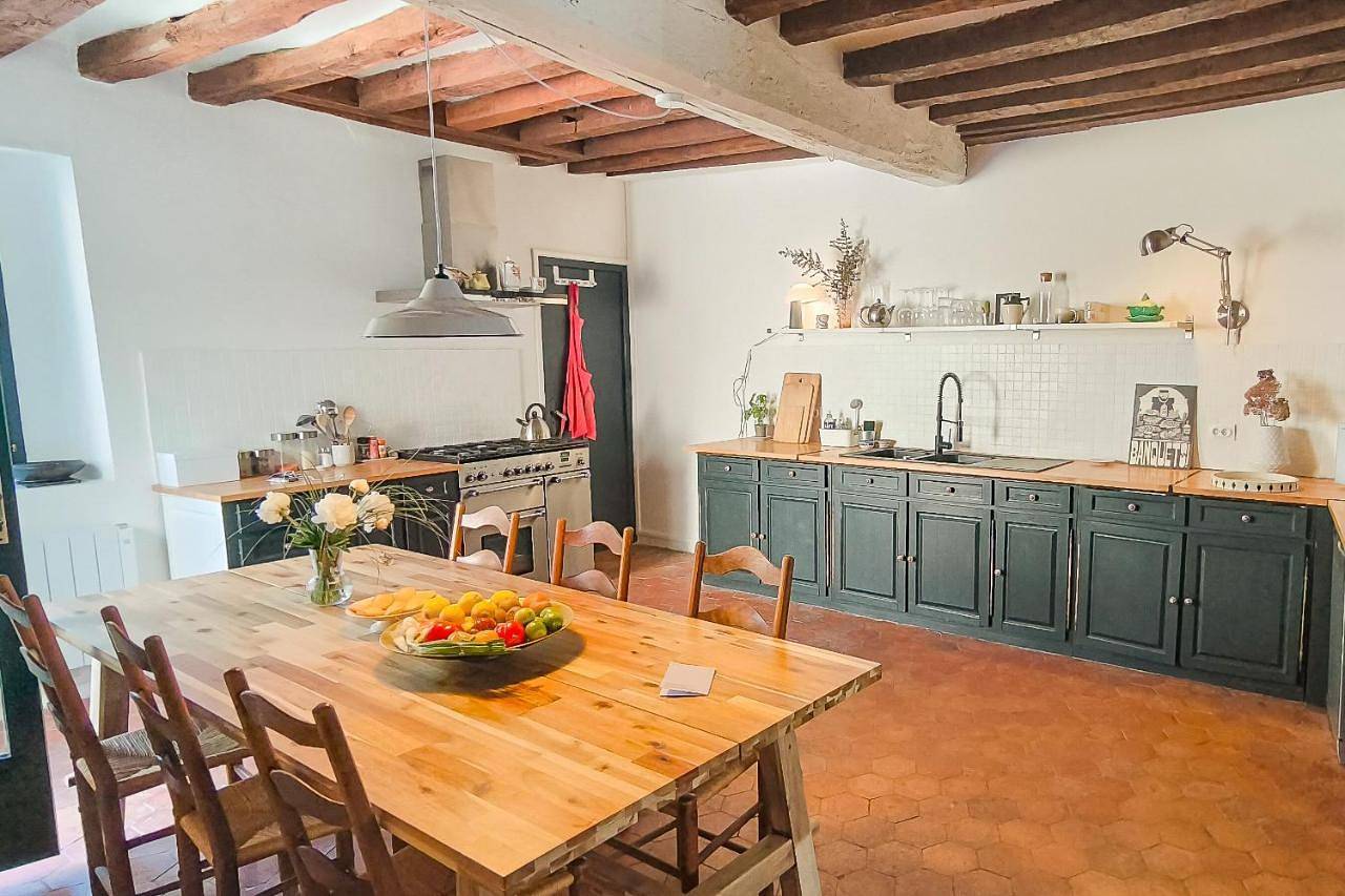 Maison de charme 10 personnes, cœur du village, 1h30 Paris in Égreville, Seine-et-Marne