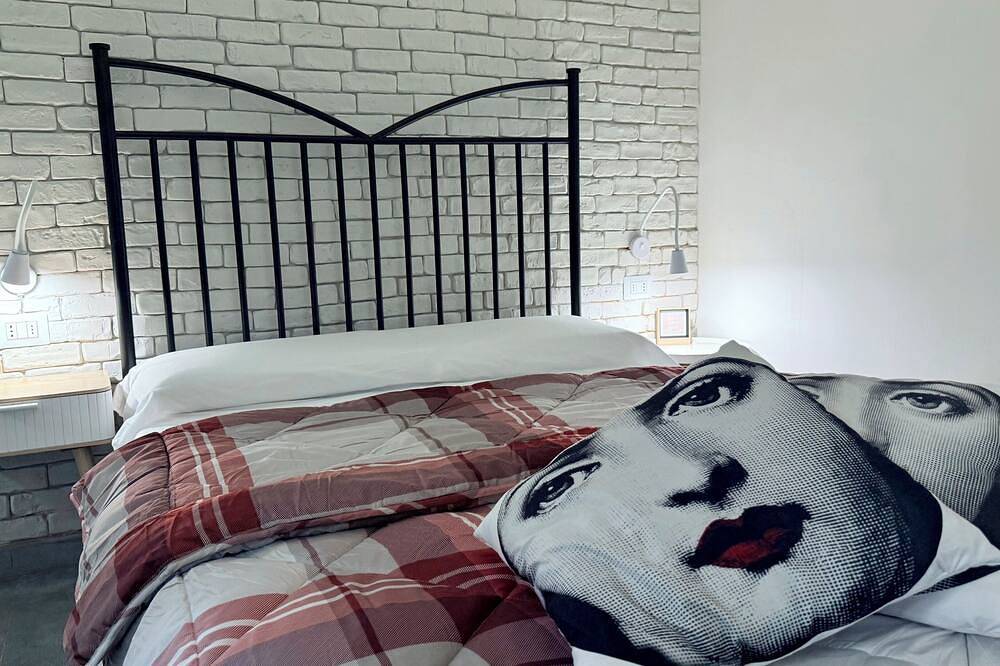 Entire apartment, Medieval Charm in the Heart of Pinerolo in Pinerolo, Turin Province